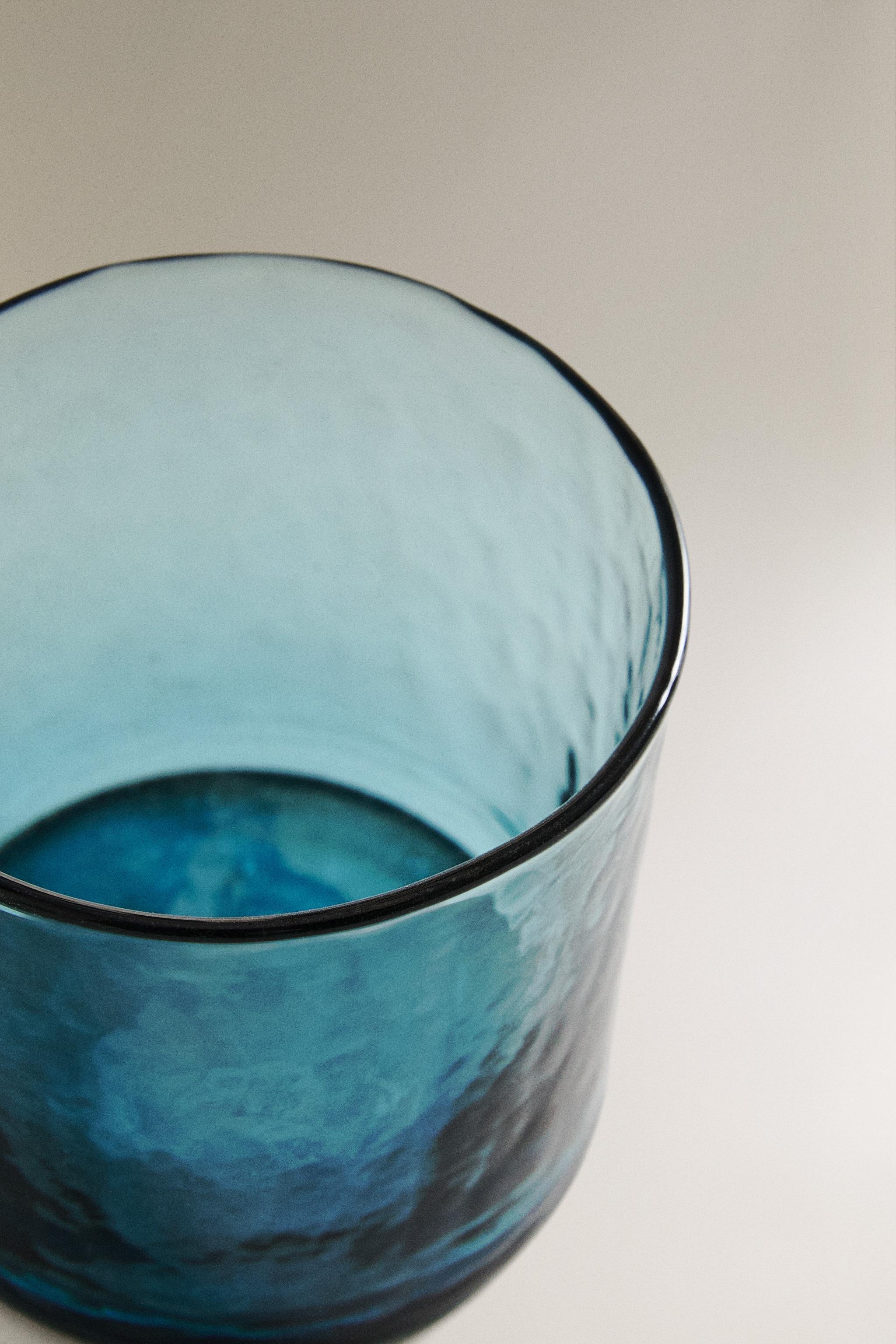 TEXTURED GLASS TUMBLER